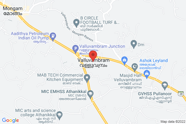 Mahindra XUV W6 2017model diesel location  Valluvambram Malappuram KL