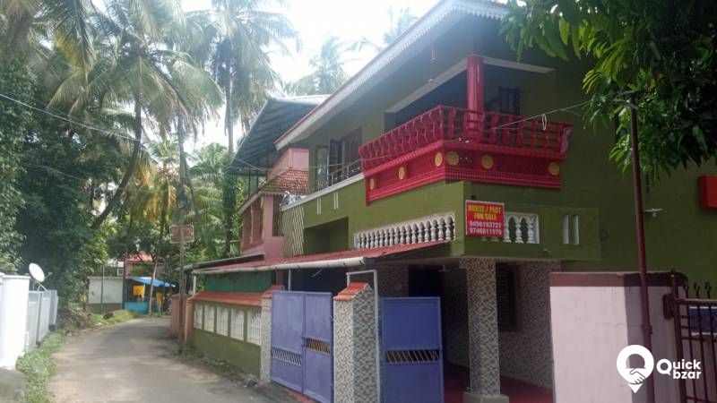 22cents land with 2000sq ft house for sale