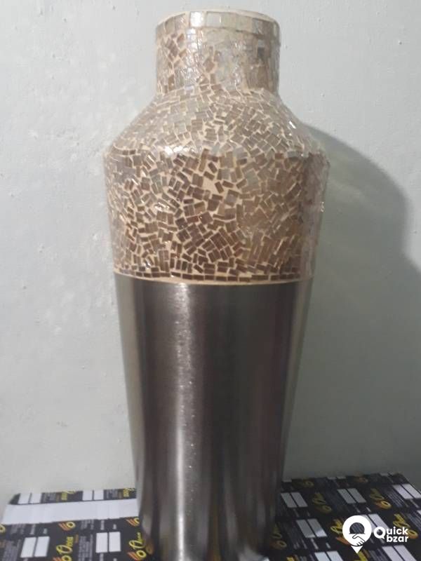 flower vase