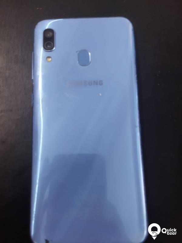 samsung A30 4/64