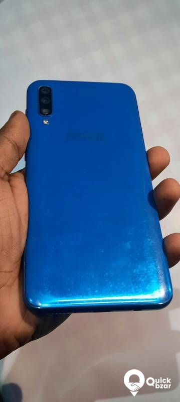 Samsung A50 4gb ram