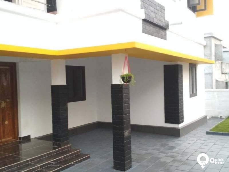 HOUSE FOR SALE IN PALAKKAD TOWN