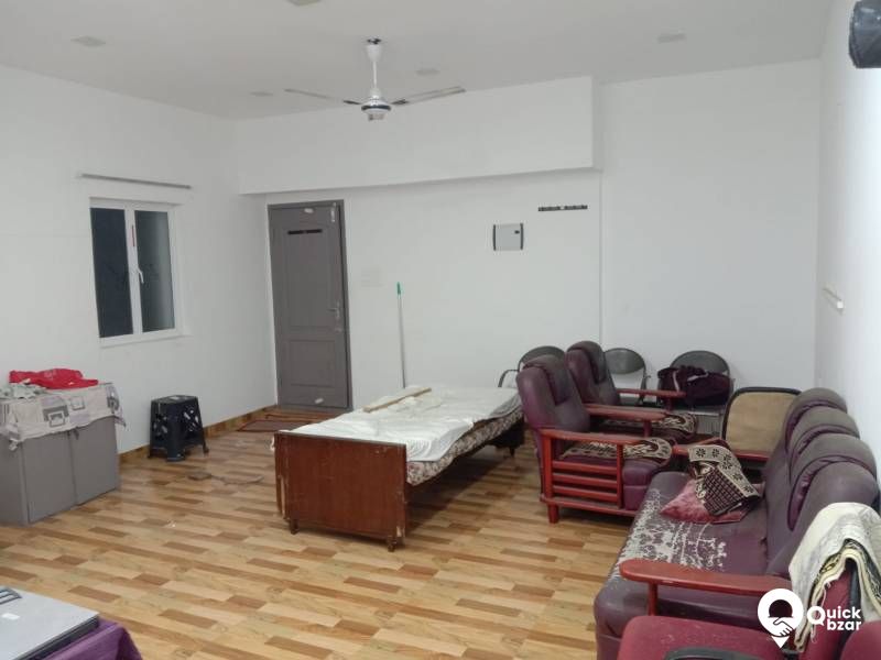 1 bhk semi-furnished room for Rent