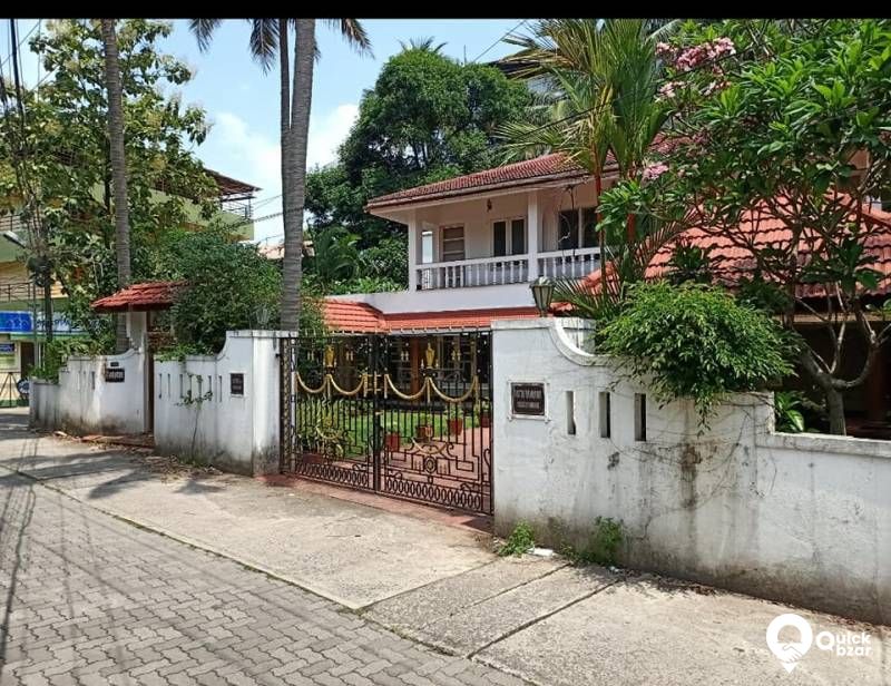 HOUSE FOR SALE AT KAKKANAD