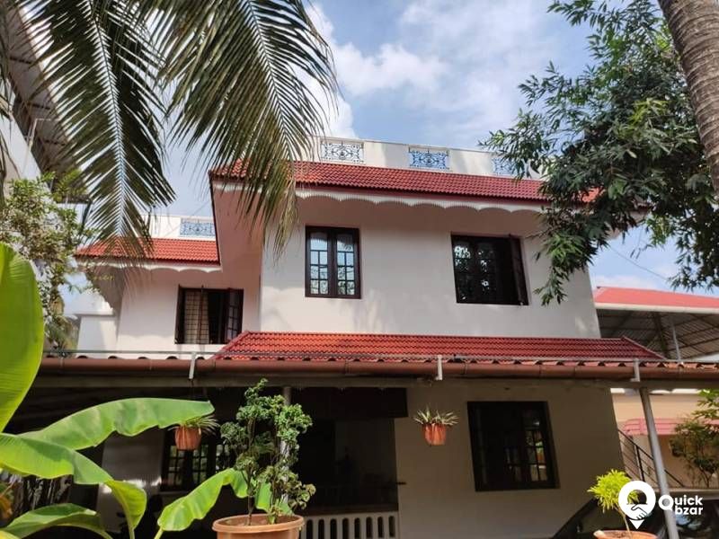 2BHK house for rent at Vyttila hub