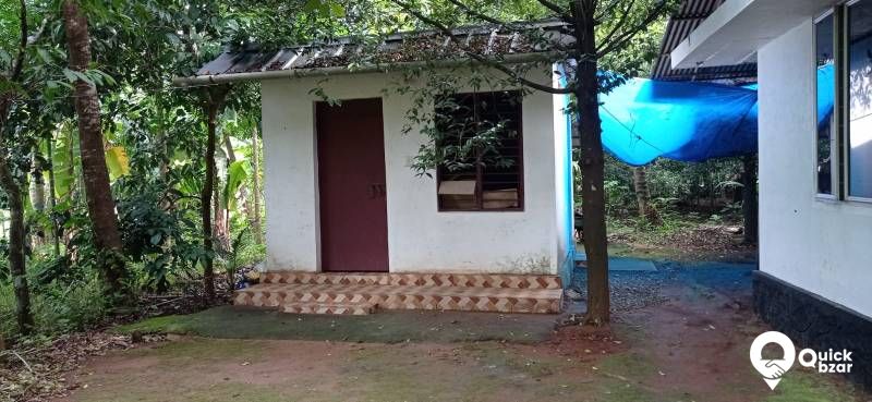 32 Cent Land With House for sale