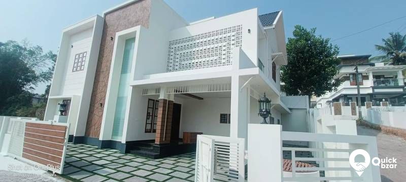 HOUSE FOR SALE AT KAKKANAD