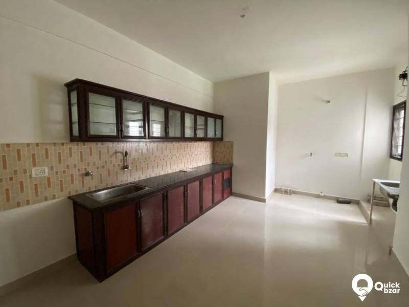 SEMI FURNISHED APARTMENT FOR RENT