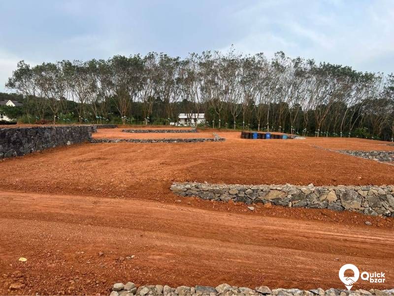 BUDGET HOUSE PLOTS FOR SALE
