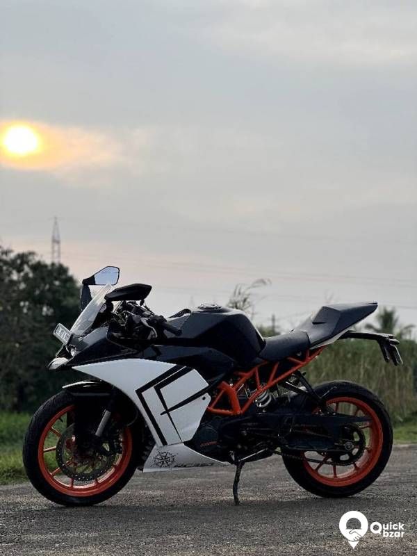 KTM RC200 2018 BS4 23000km