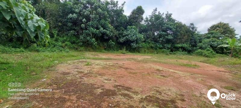 വീടുവെക്കാൻ അനുയോജ്യമായ ഹൗസ് പ്ലോട്ട് ഉടൻ വില്പനയ്ക്ക്
