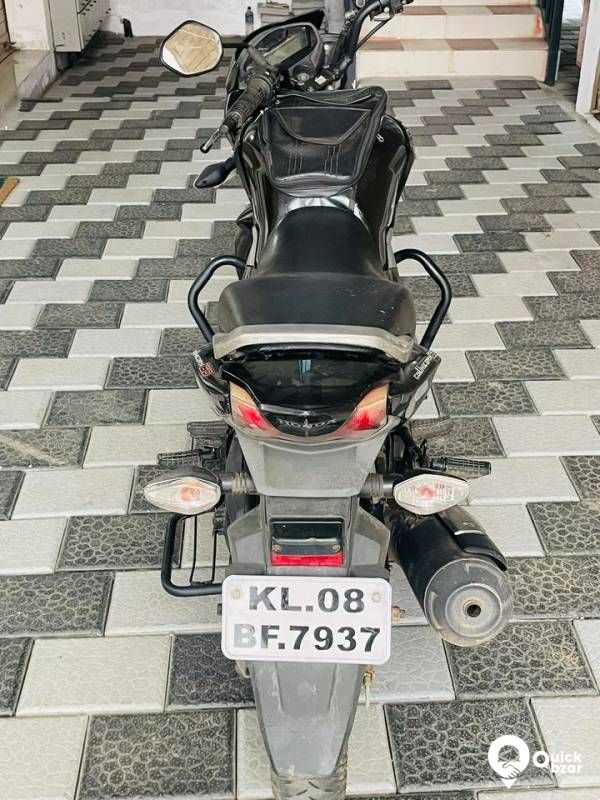 Honda unicorn 2015 model interested people contact me