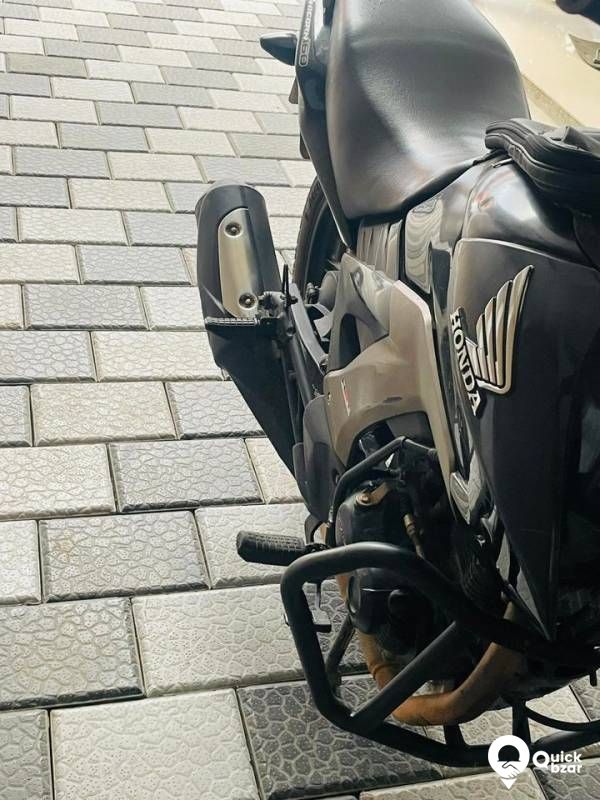 Honda unicorn 2015 model interested people contact me