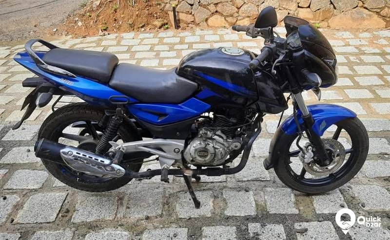 Pulsar 180 2014 model