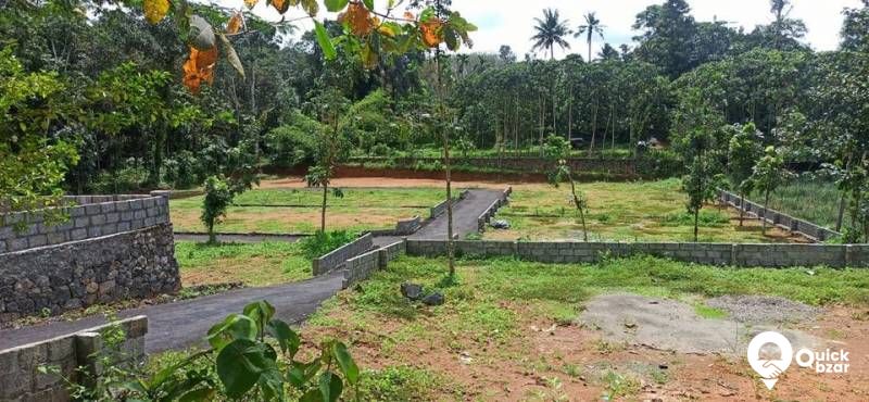 PLOT FOR SALE