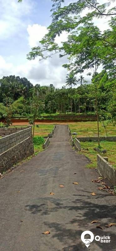 PLOT FOR SALE