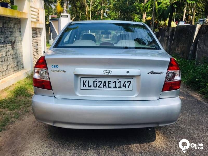 Hyundai Accent 1.5 Gls 2012 model