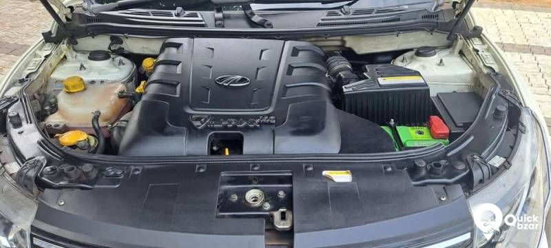 XUV 500 2015 W10 Sunroof Single Owner for sale