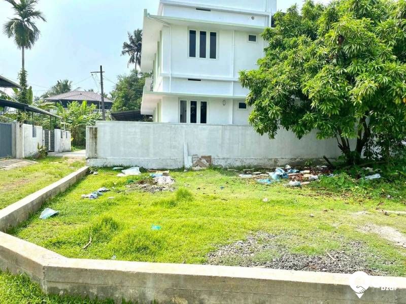 House Plot for sale