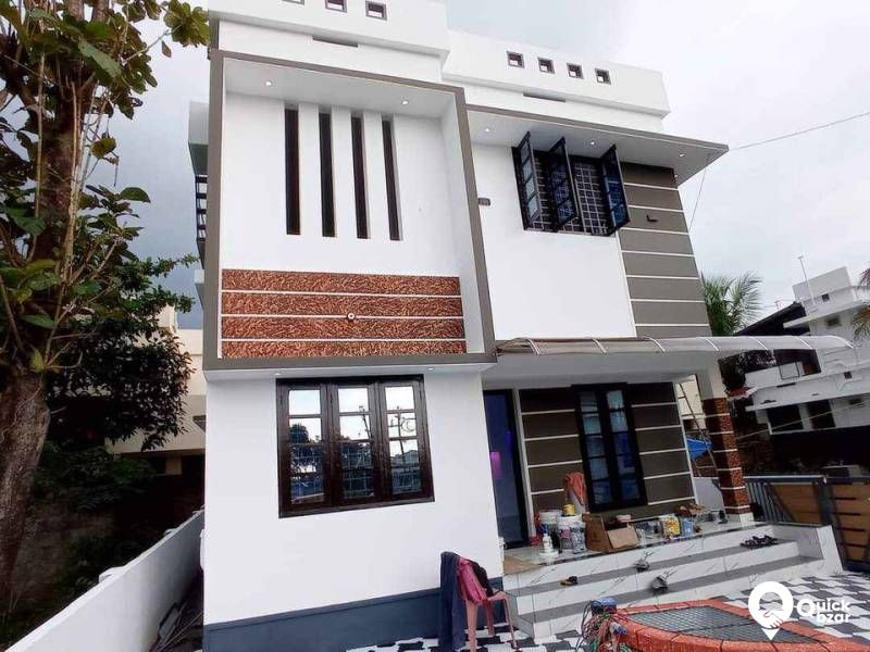HOUSE FOR SALE