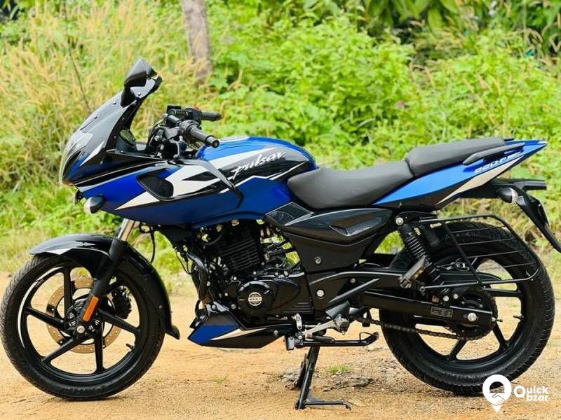 Bajaj Pulsur 220 ,2022 model