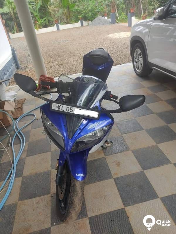 v2 SINGLE OWNER 2017 model