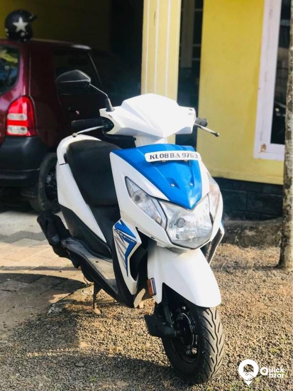 Honda dio 2013 model