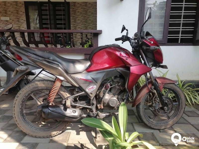 Honda CB Twister 2011 model cont 9526008851
