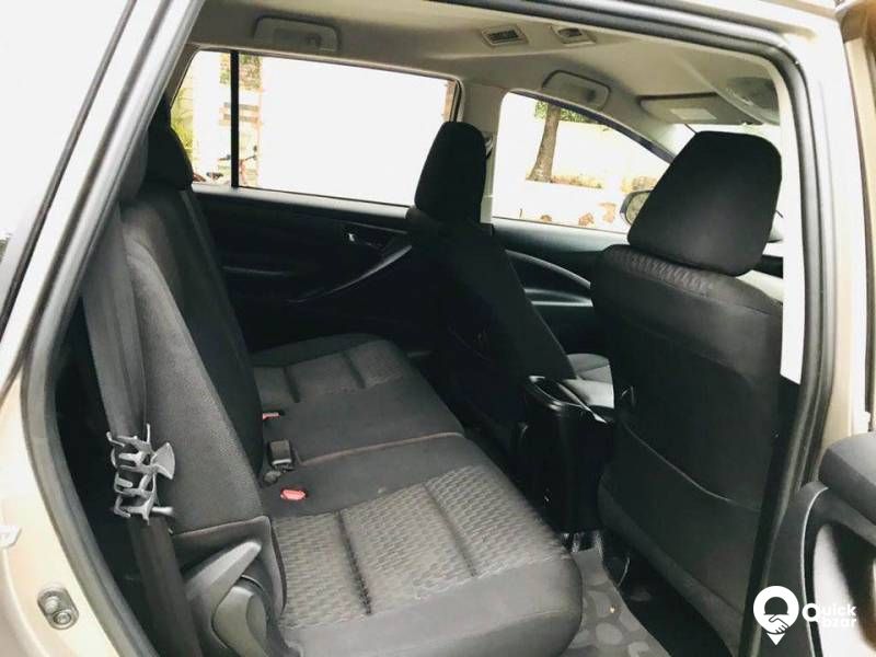 INNOVA CRYSTA G4 Model : 2017