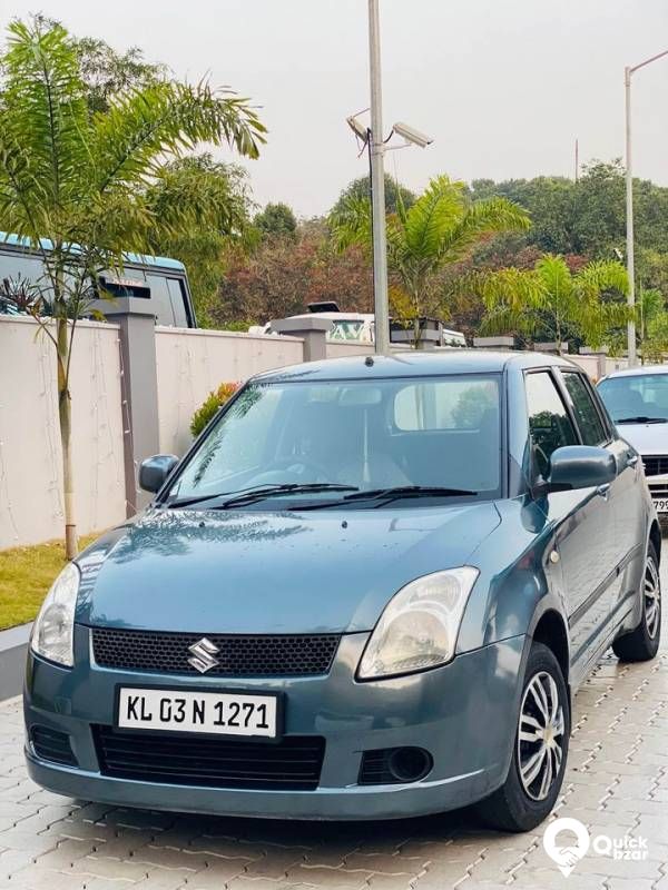MARUTI SWIFT LXI 2005 model