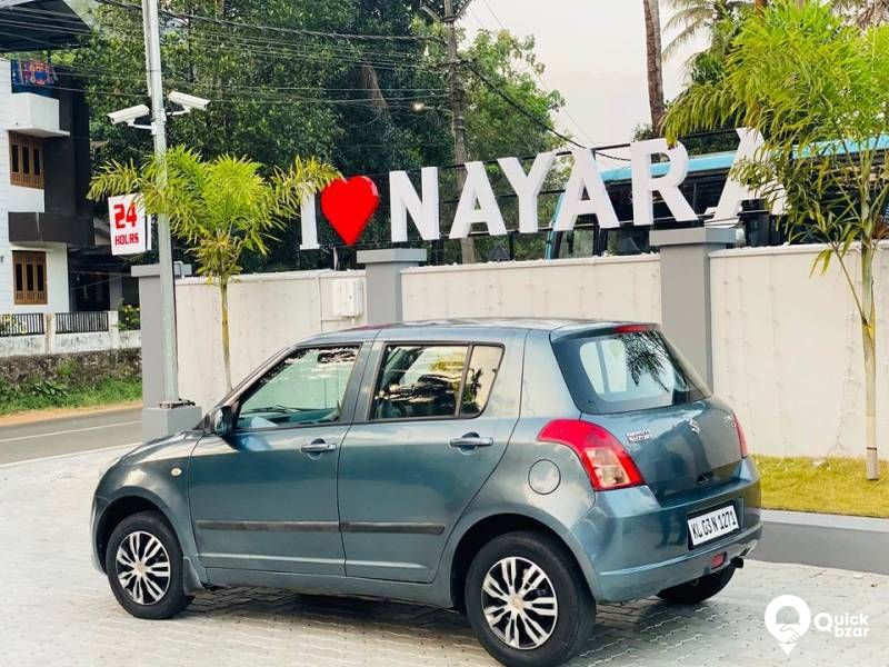 MARUTI SWIFT LXI 2005 model