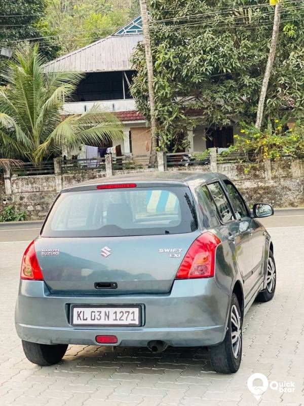 MARUTI SWIFT LXI 2005 model