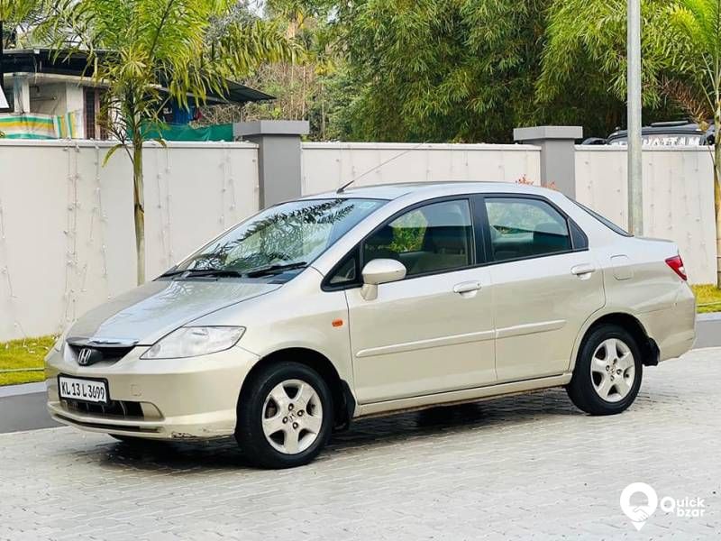 HONDACITY 2004 AUTOMATIC FULL OPTION