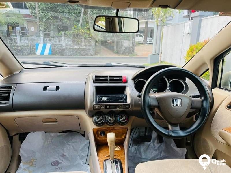 HONDACITY 2004 AUTOMATIC FULL OPTION