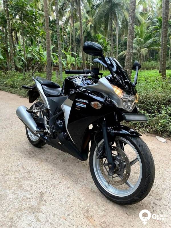 Honda Cbr 250r (CKD JAPAN Unit)