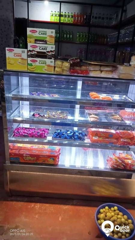 Bakery counter