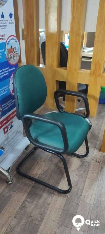 OFFICE CHAIR