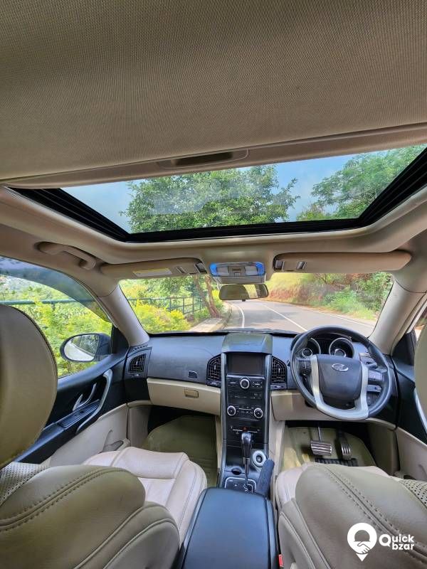 XUV 500 W10 AUTOMATIC for sale