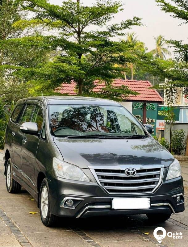 Toyota Innova V for sale