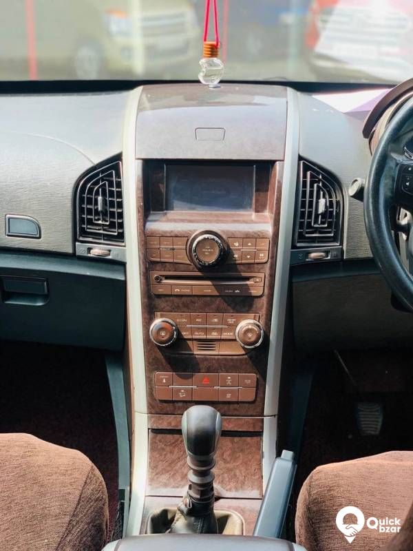 XUV 500 W8  for sale