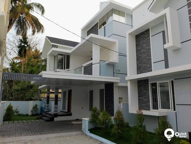 VILLAS FOR SALE