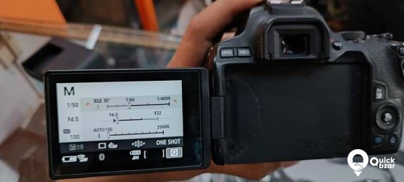 Canon 200 Dmark 2