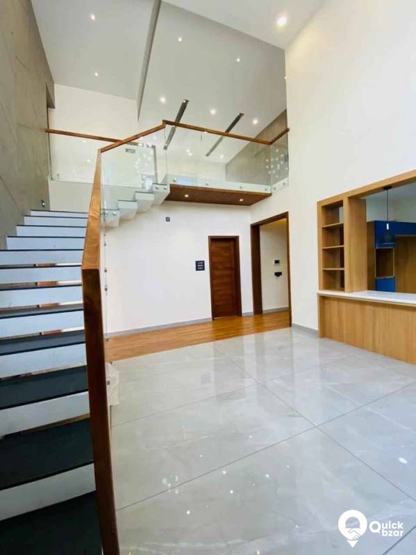 4BHK POSH HOUSE FOR SALE