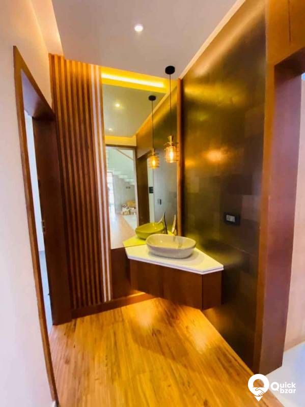 4BHK POSH HOUSE FOR SALE