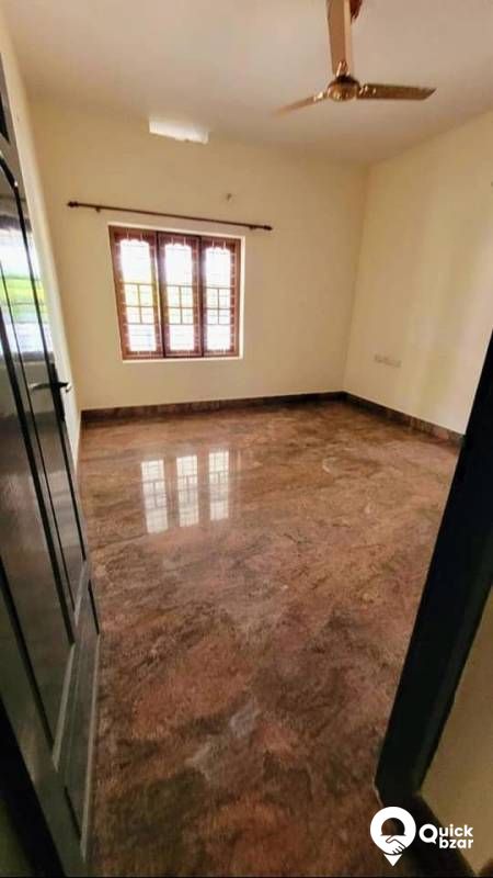 INDEPENDENT HOUSE FOR URGENT SALE