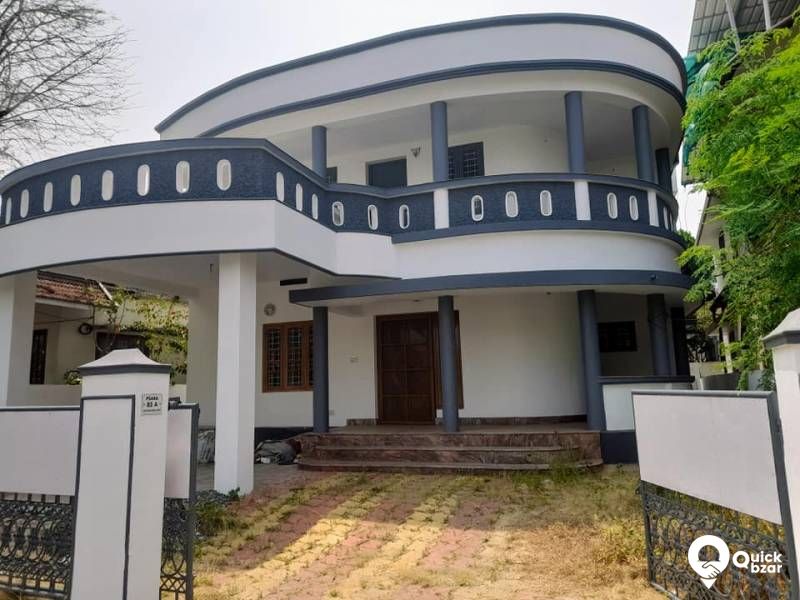 INDEPENDENT HOUSE FOR URGENT SALE
