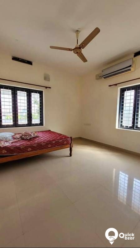 INDEPENDENT HOUSE FOR URGENT SALE