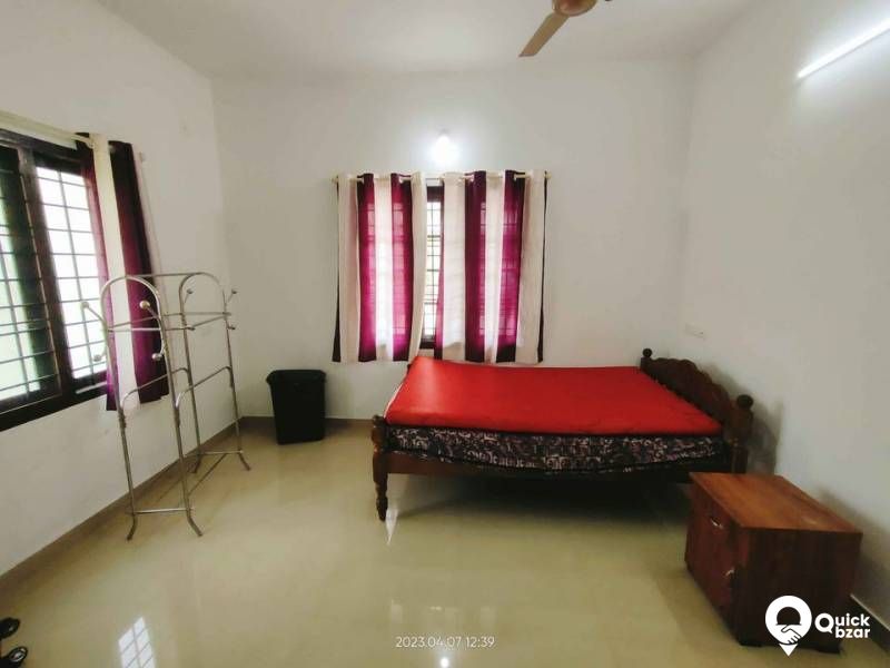 2 BHK HOUSE  FOR RENT NEAR KAKKANAD