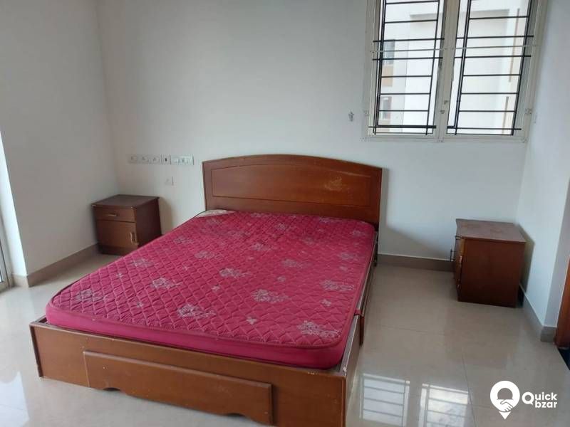 3 BHK Semi Furnished Flat  For Sale