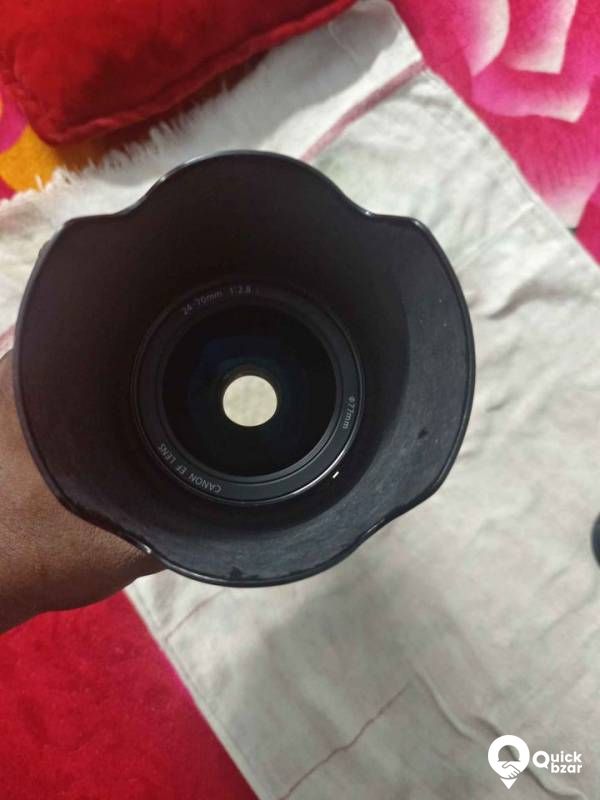 Lens for sale